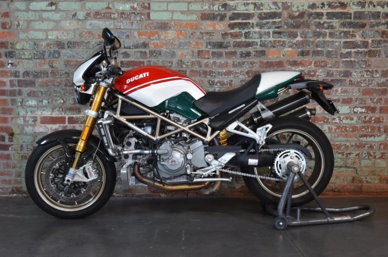 Ducati monster s4r 2004
