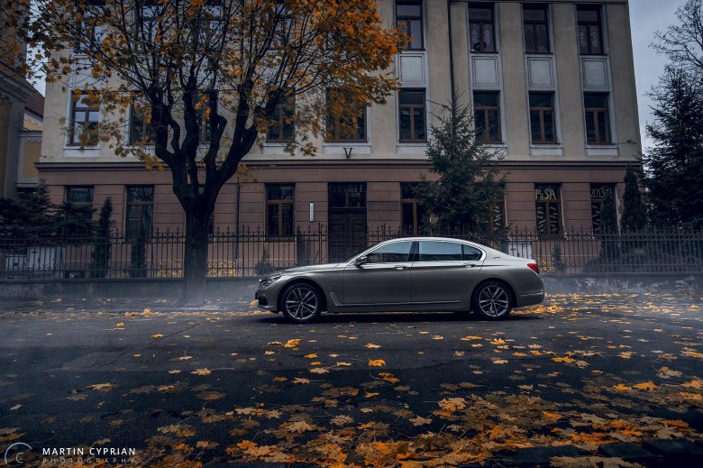 Bmw m760li xdrive