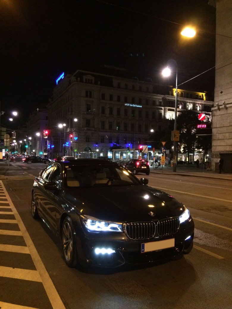 Bmw 7 серия vi