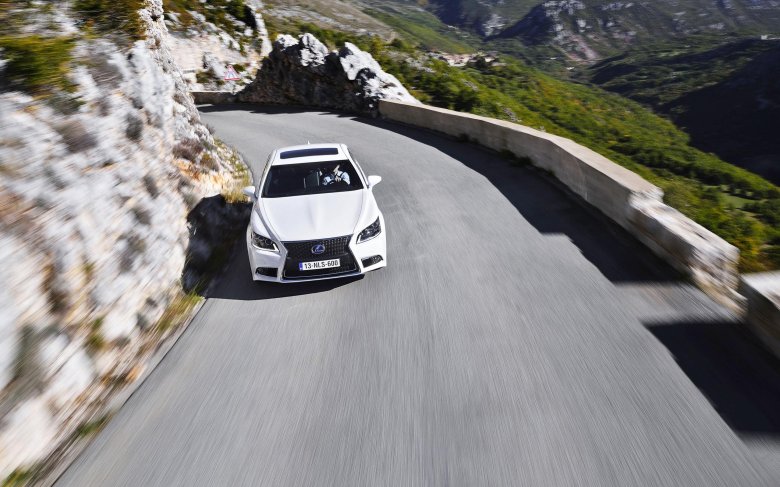Lexus gs 450h f sport