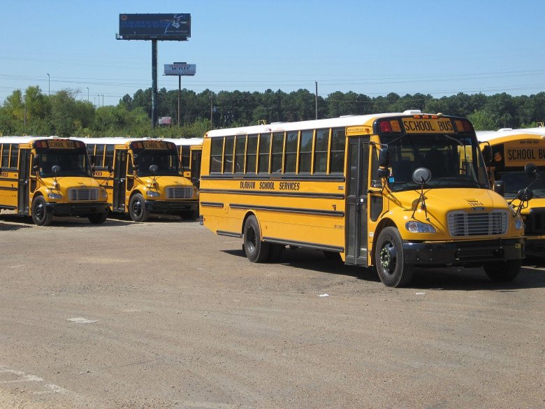 Школьный автобус