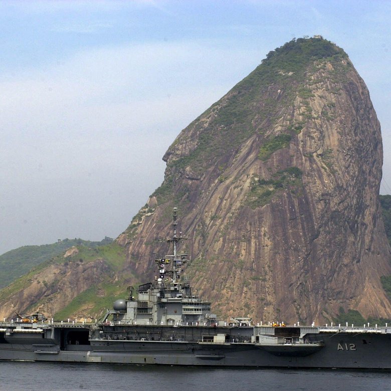 Авианосец бразилии сан-паоло