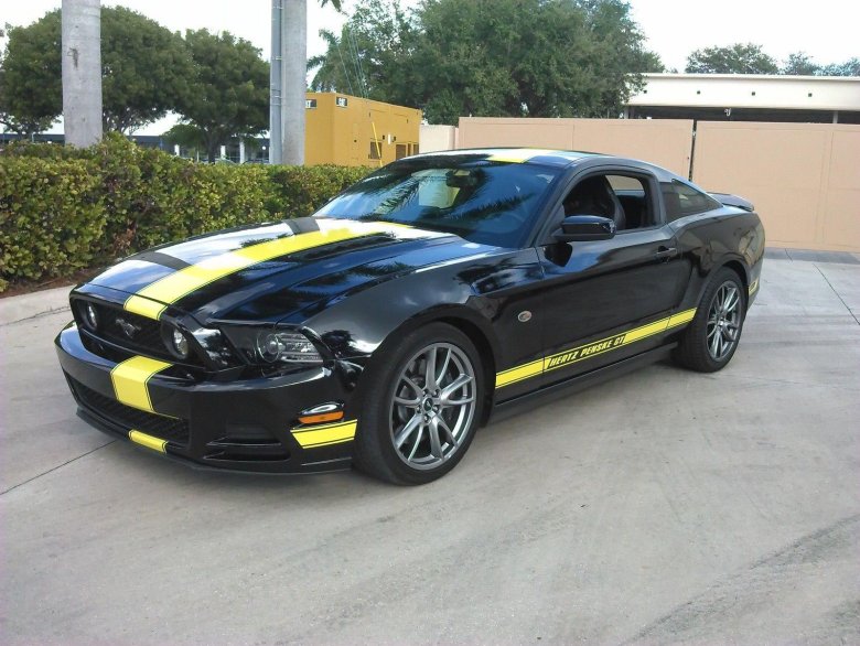 Ford mustang 2014