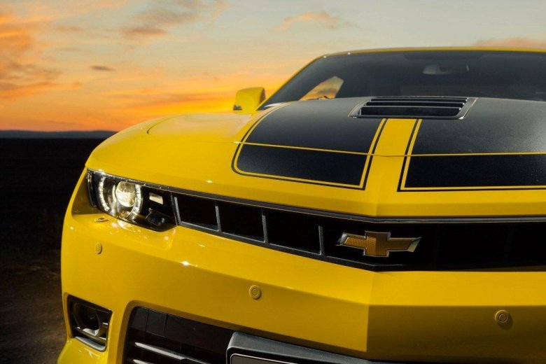 Шевроле камаро 2021 бамблби