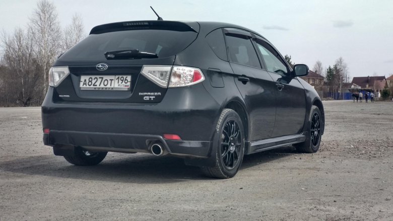 Субару импреза хэтчбек 2008