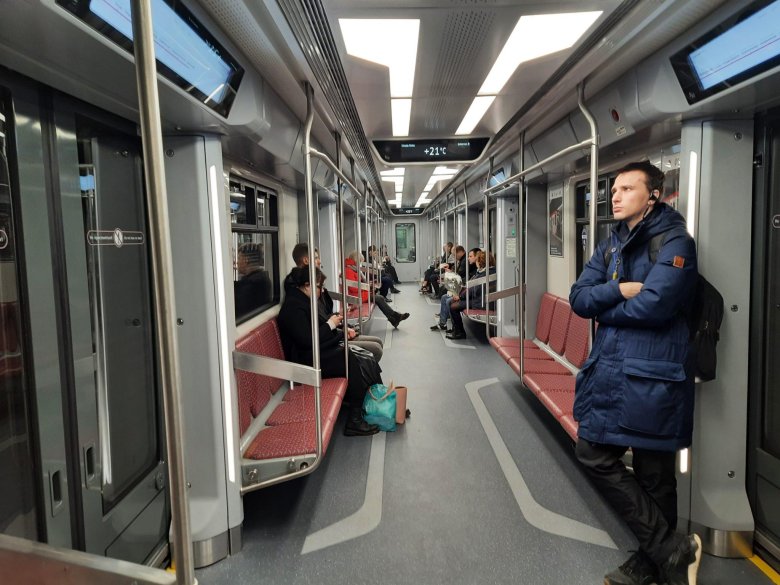 Балтиец вагон метро