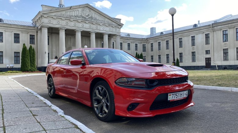 Додж чарджер