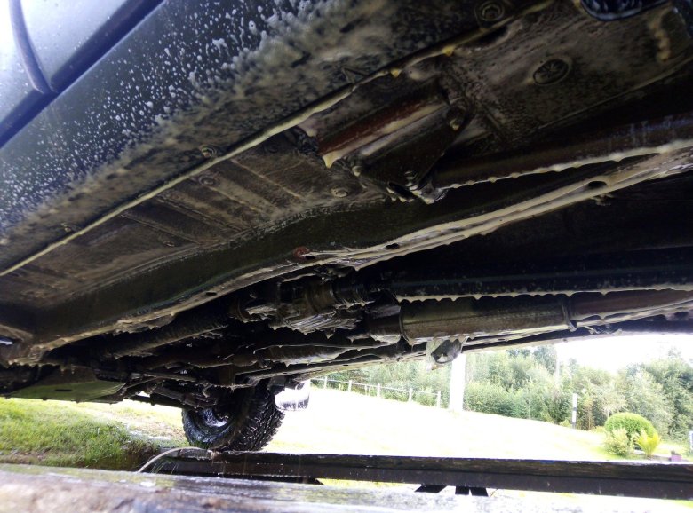 Заглушки днища нива шевроле