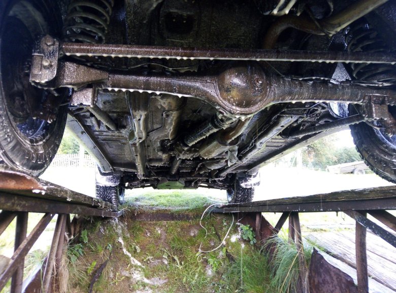 Ваз 2131 днище