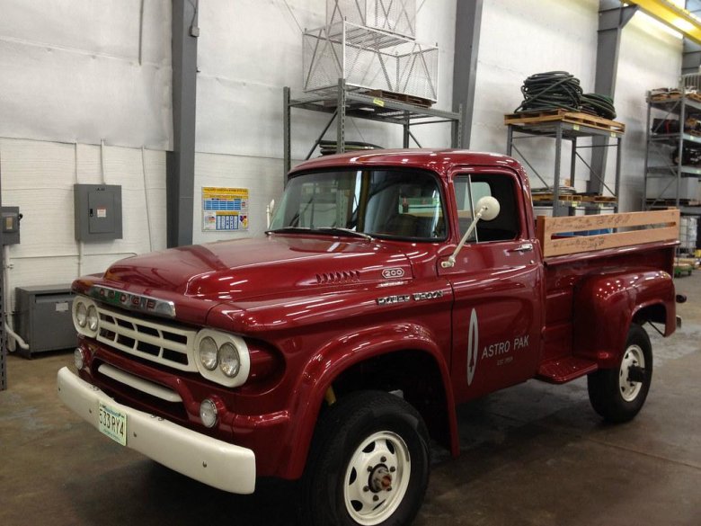 Dodge w200 power wagon 1966