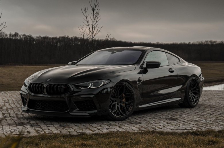 Bmw m8 competition черная