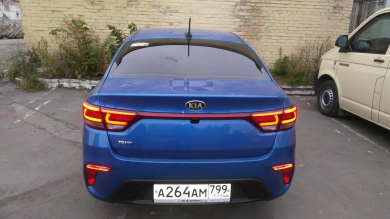 Kia rio 2018 сзади