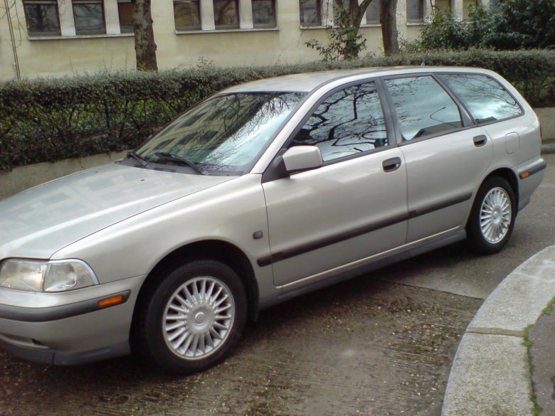Volvo v40 1998