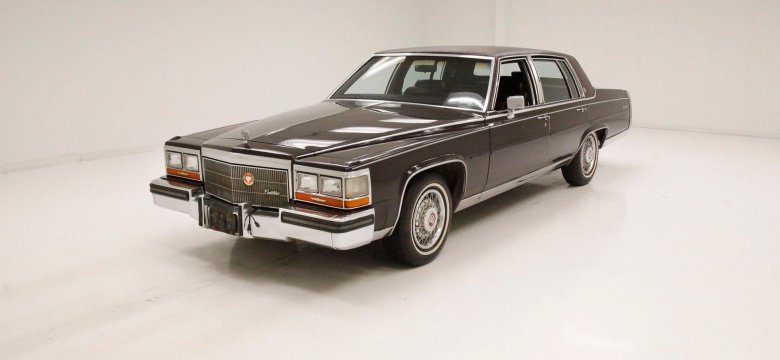 Cadillac fleetwood brougham