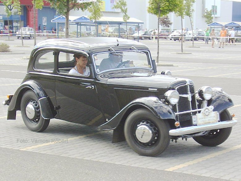 Адлер дипломат автомобиль