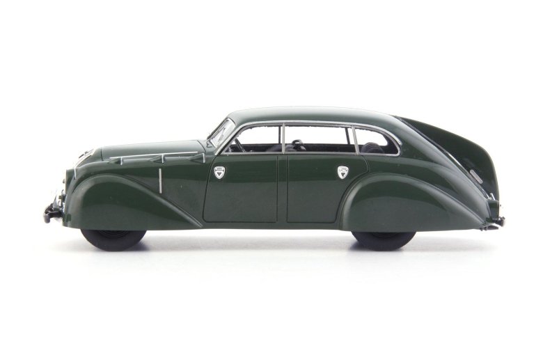 Автомобиль adler diplomat