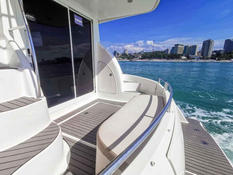 Яхта azimut сочи