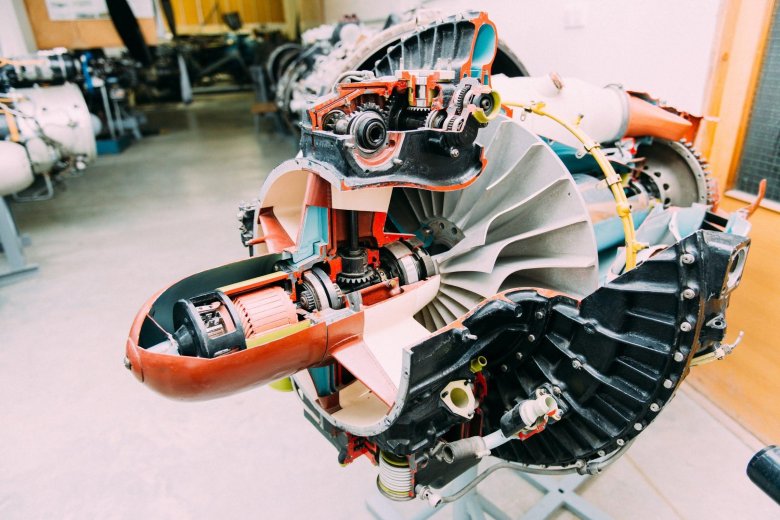 Газотурбинные двигатели