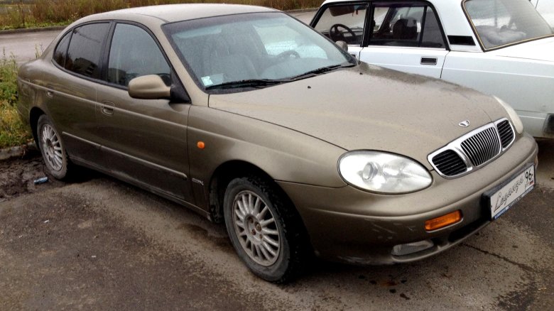 Дэу леганза 1999