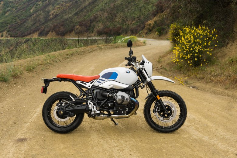 Мотоцикл бмв nine t scrambler