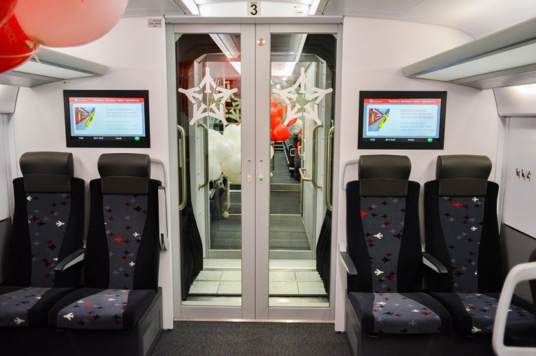 Сапсан интерьер вагона