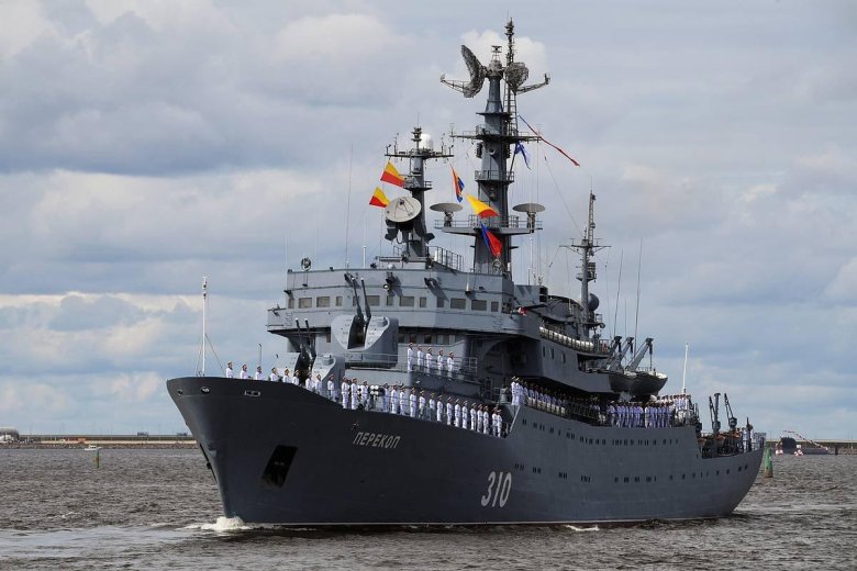 Учебный корабль смольный