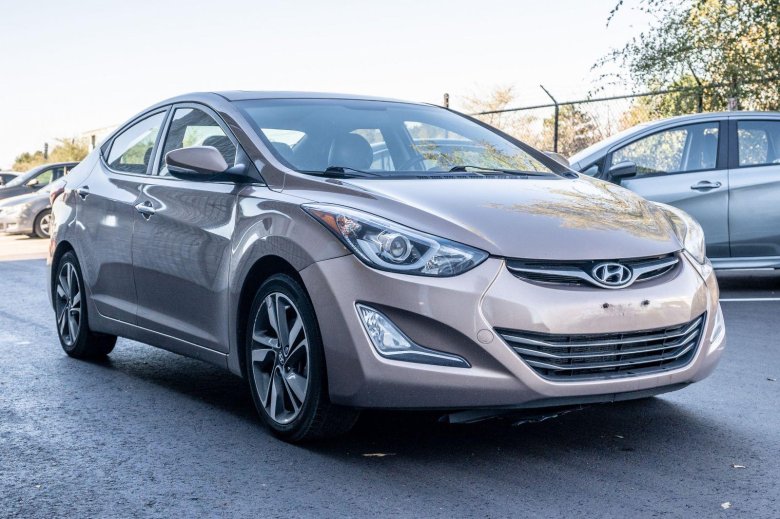 Hyundai elantra 2016 limited