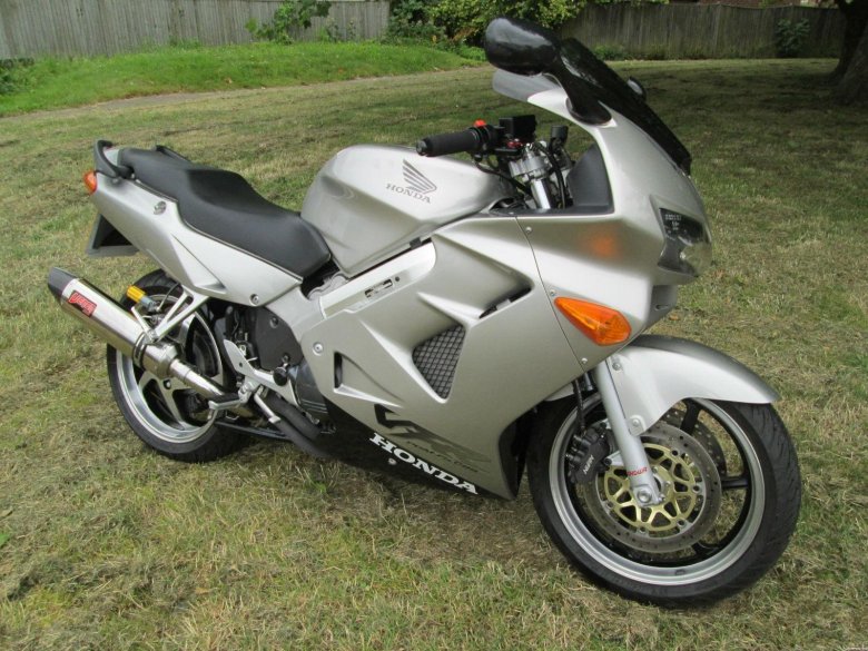 Honda vfr 800 2000
