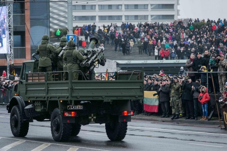 Военный парад в литве