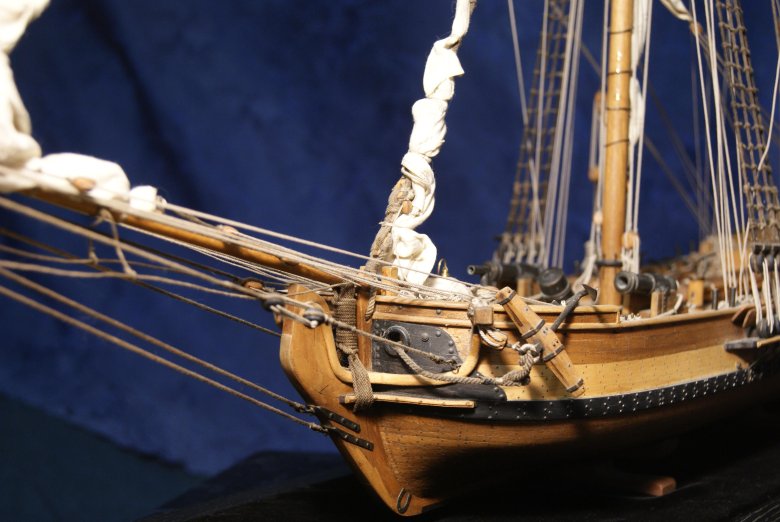 Модель корабля бриг
