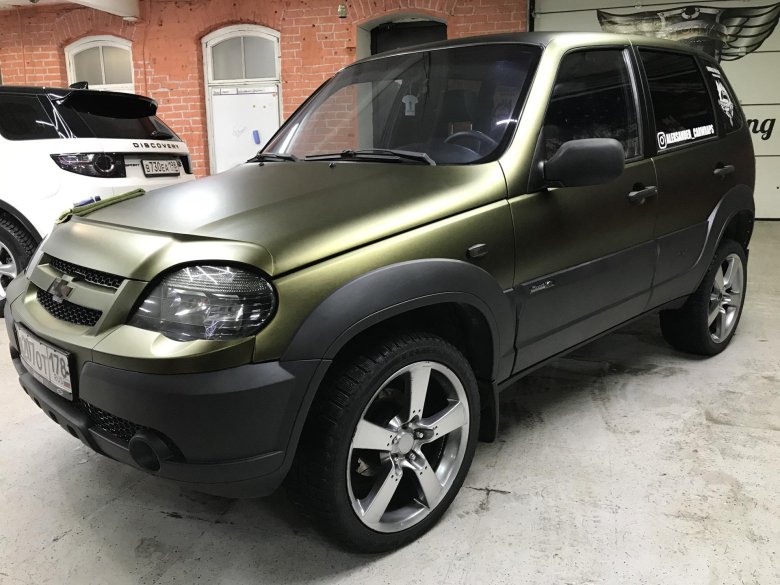 Шевроле нива бронза металлик 151