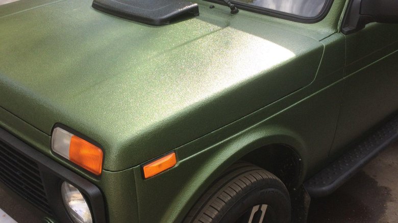 Нива зеленый раптор