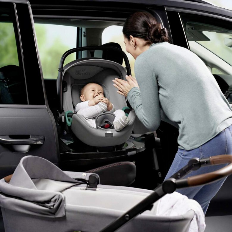 Baby safe i size britax romer