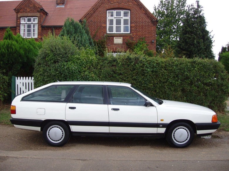 Ауди 100 авант универсал