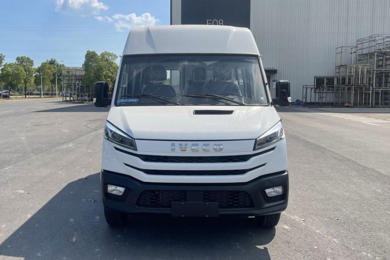 Микроавтобус ивеко