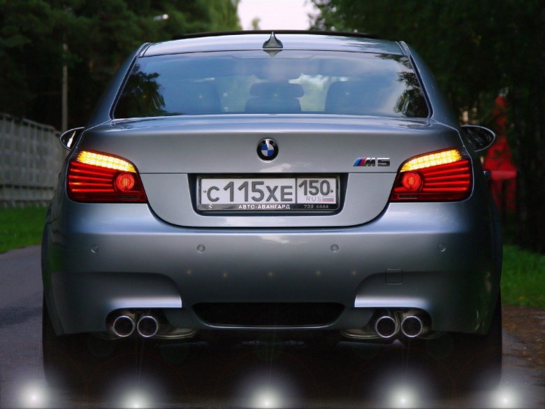 Бмв m5 e90