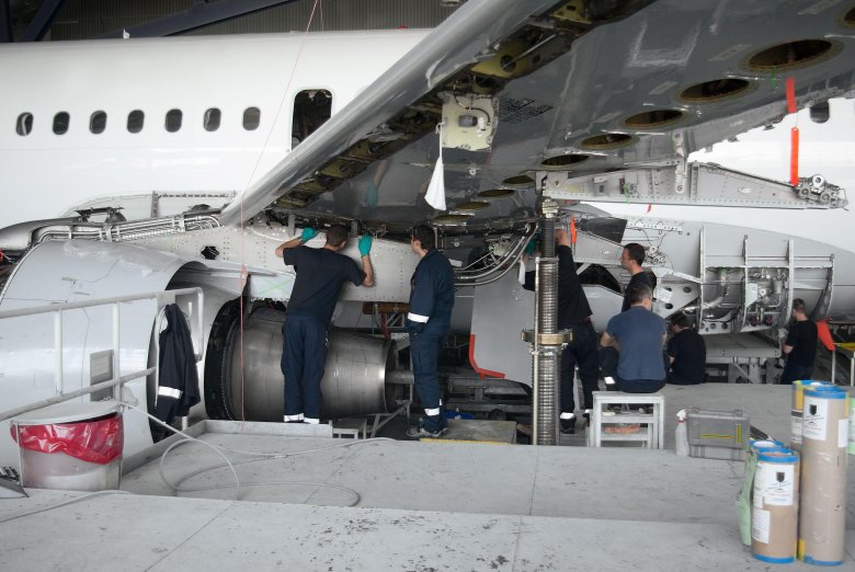 Обслуживание авиационной техники