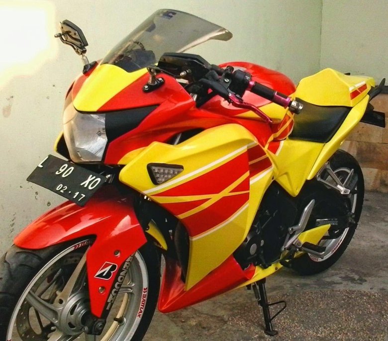 Honda cbr 250 r
