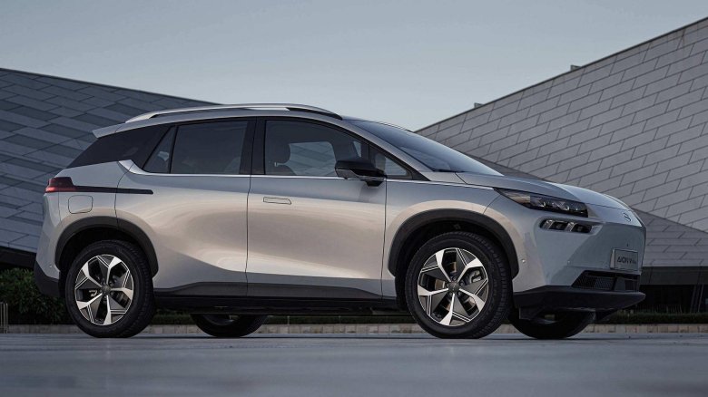 Кроссовер gac