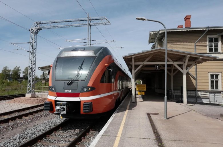 Поезд elron таллин жд вокзал