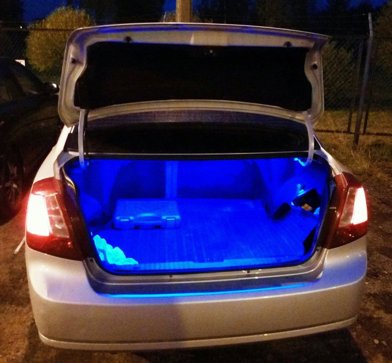 Шевроле лачетти открытый багажник