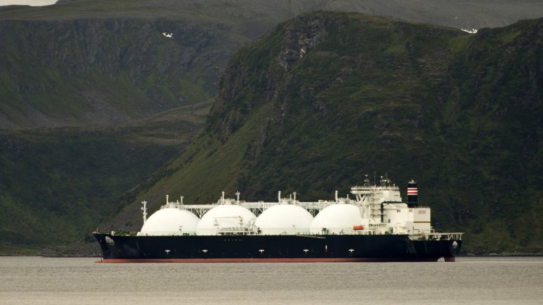 Grand aniva газовоз