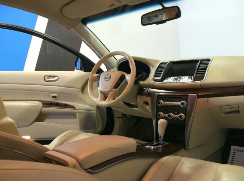 Nissan teana 2 5 салон