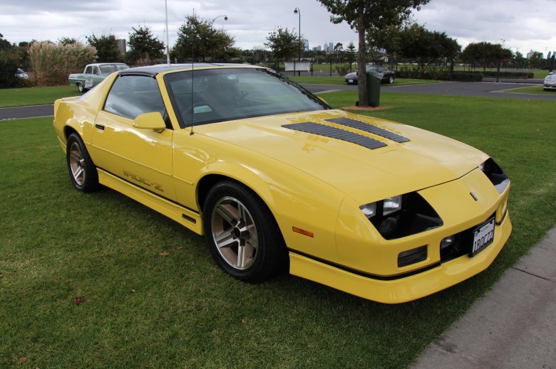 Chevrolet camaro 1990