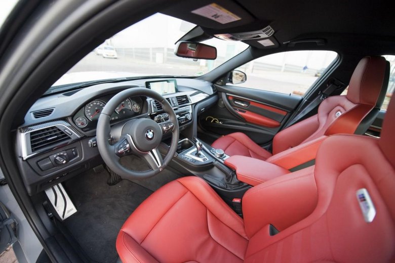 Bmw m 3 f 80 салон