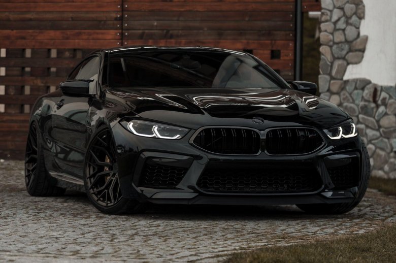 Bmw m 8 competition черная