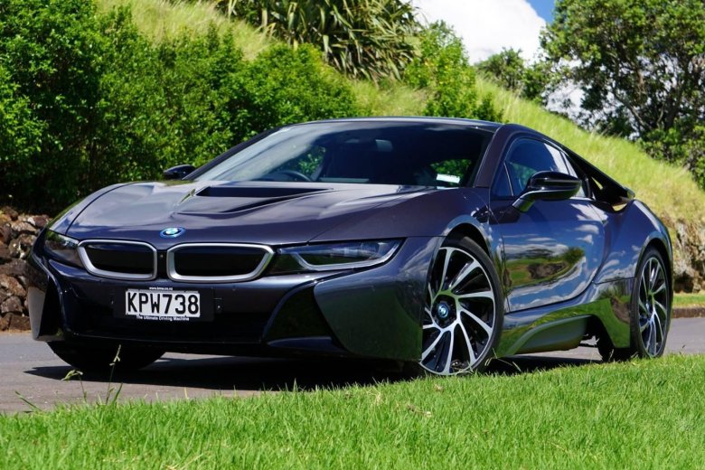 Bmw i8 2021