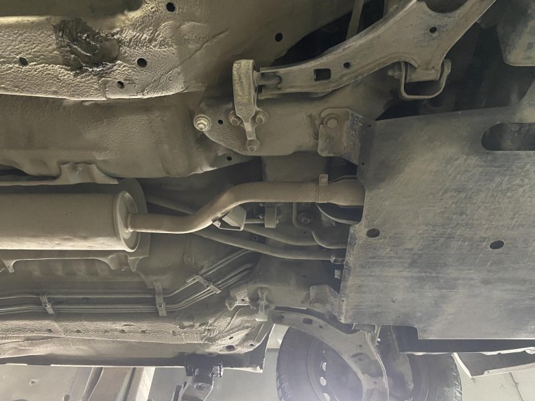 Днище автомобиля