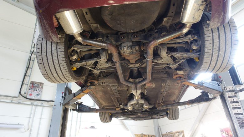 Nissan 300zx снизу