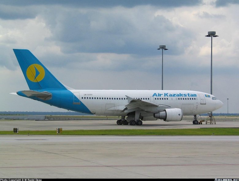 Airbus a310 air astana